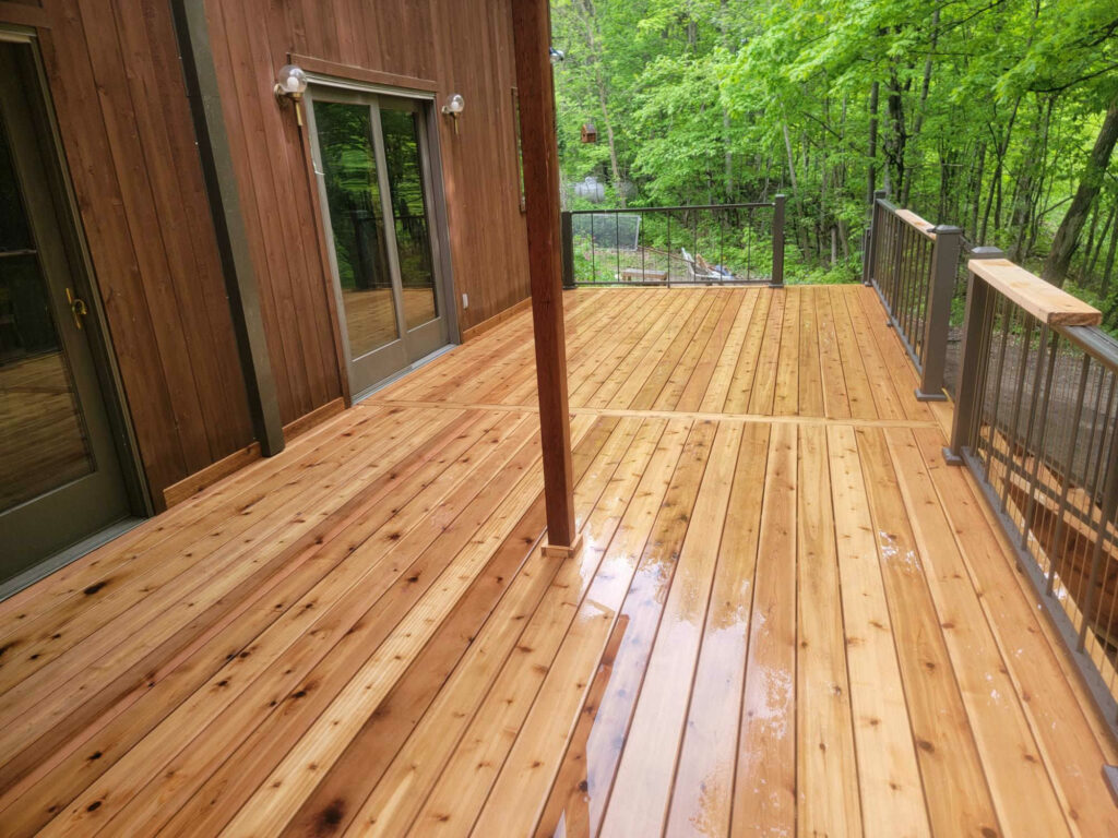 Cross Lake MN - Traditional Cedar Deck